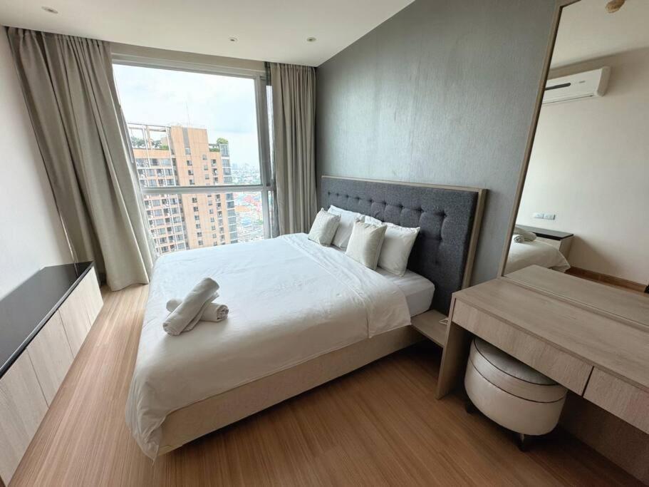 S69-新房特惠 巿中心 1bed Bts Phra Khanong Swim Gym Apartment