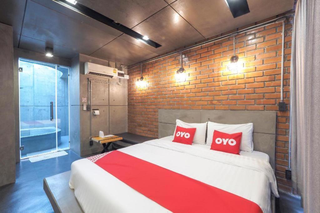 Oyo 75368 Demadre Hotel Bangkok