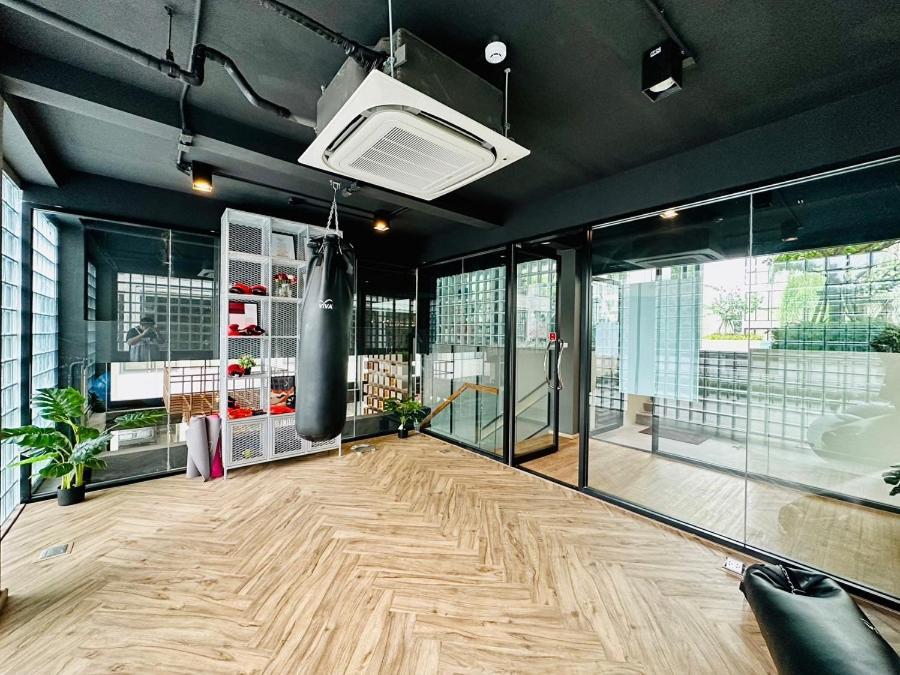 Sathorn Charoen Nakhon Apartment Bangkok