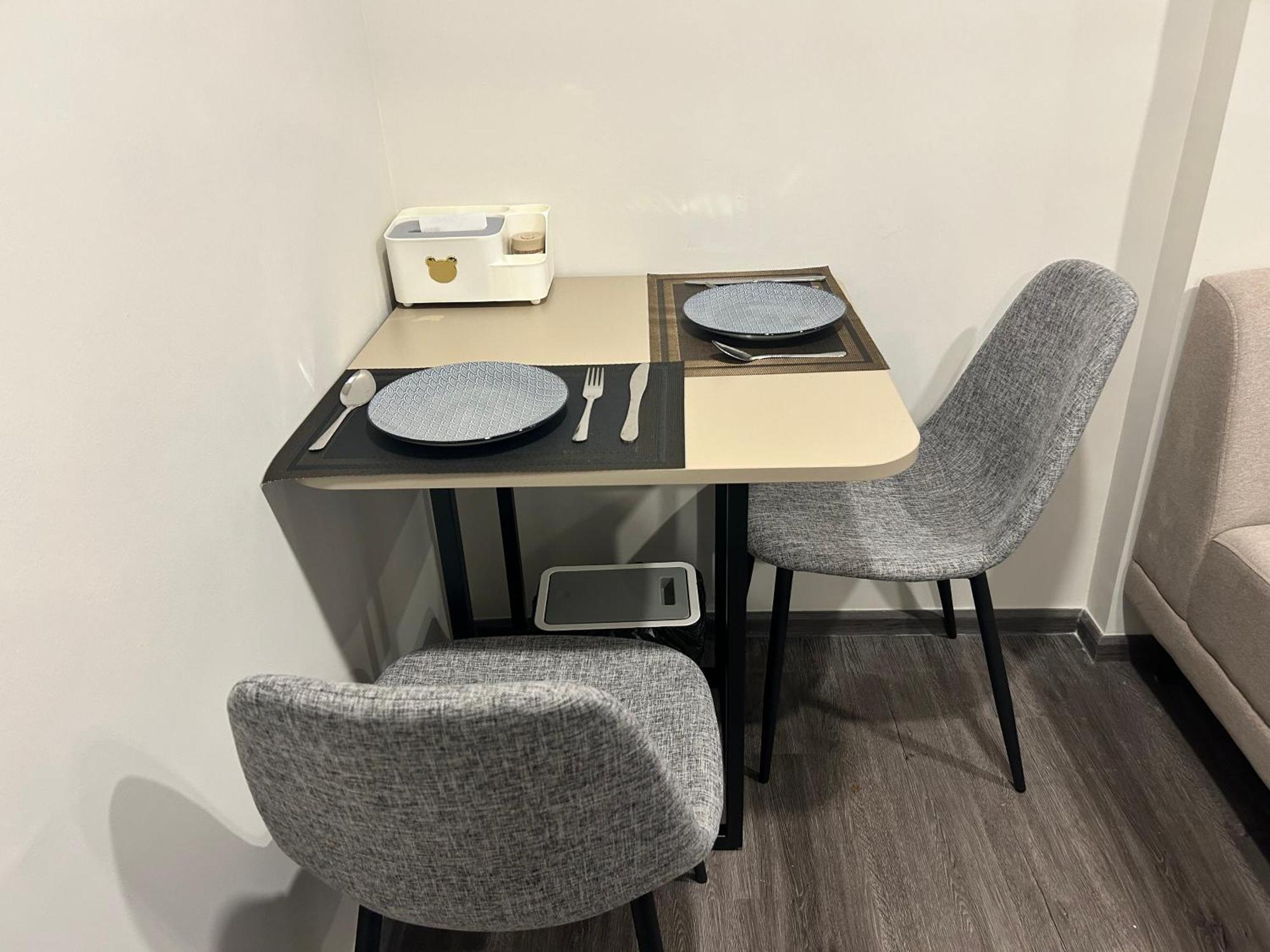 Sathorn Charoen Nakhon Apartment