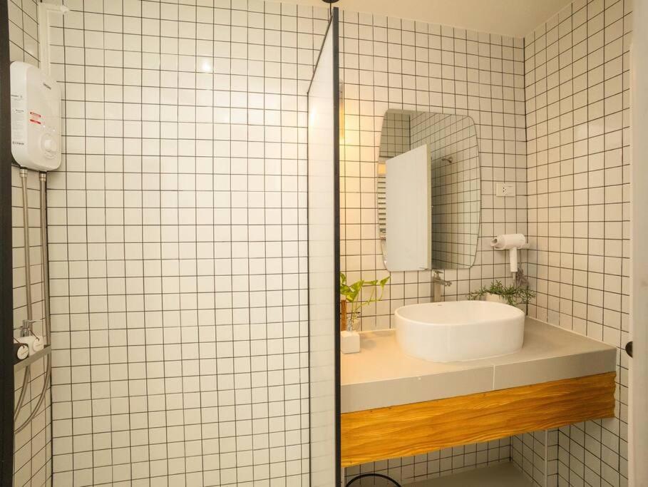 Apartment Cozy For 3 Guests In The Heart Of Silom - 3b Bangkok