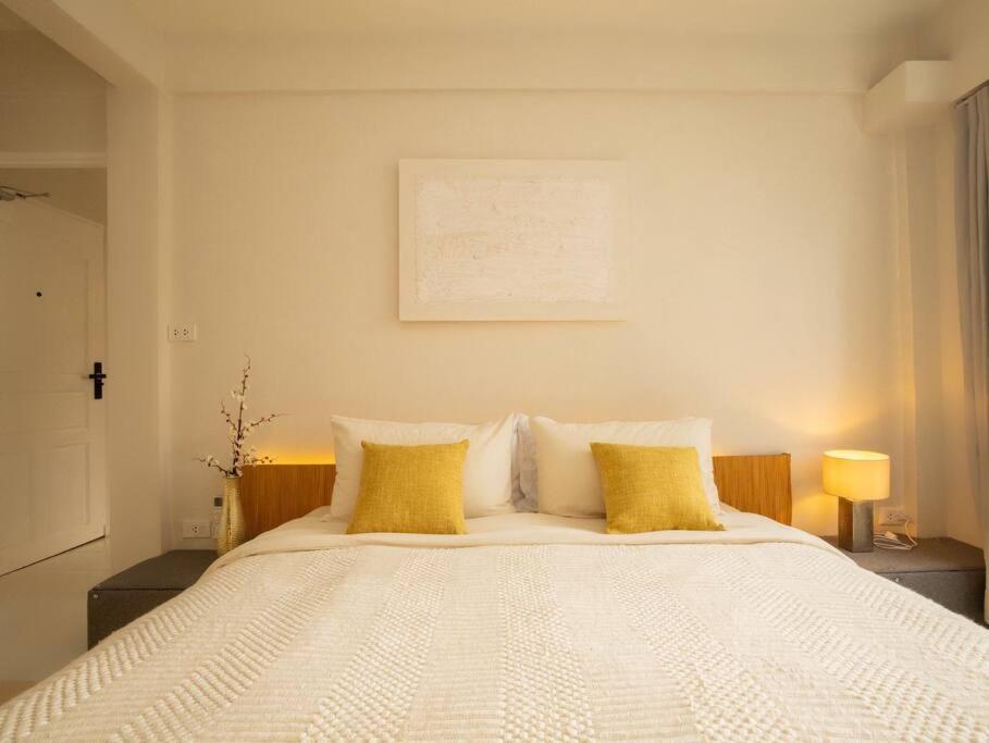 Cozy 2-bedroom In Silom Center - 6a Apartment *