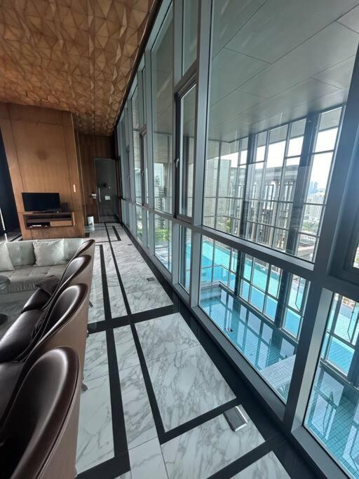 1br At Thonglor Bts Infinitypool Overlooking