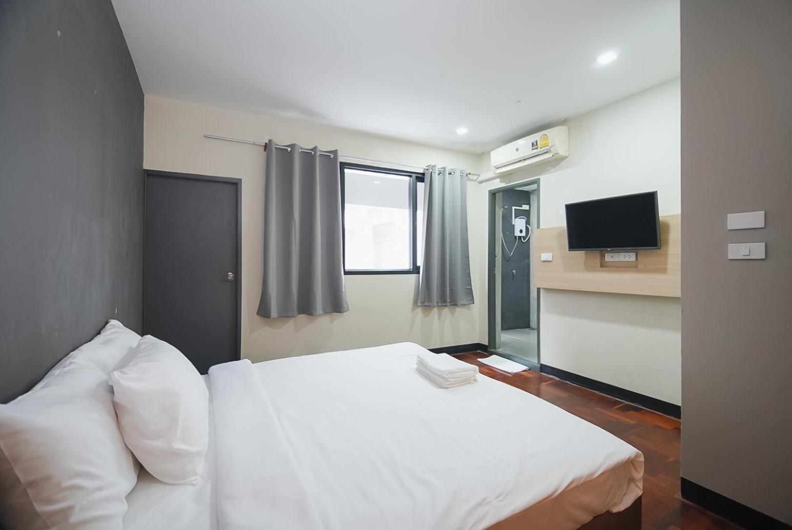 Mitr Mrt Samyot Station - The Grand Palace มิตร พระบรมมหาราชวัง Apartment *