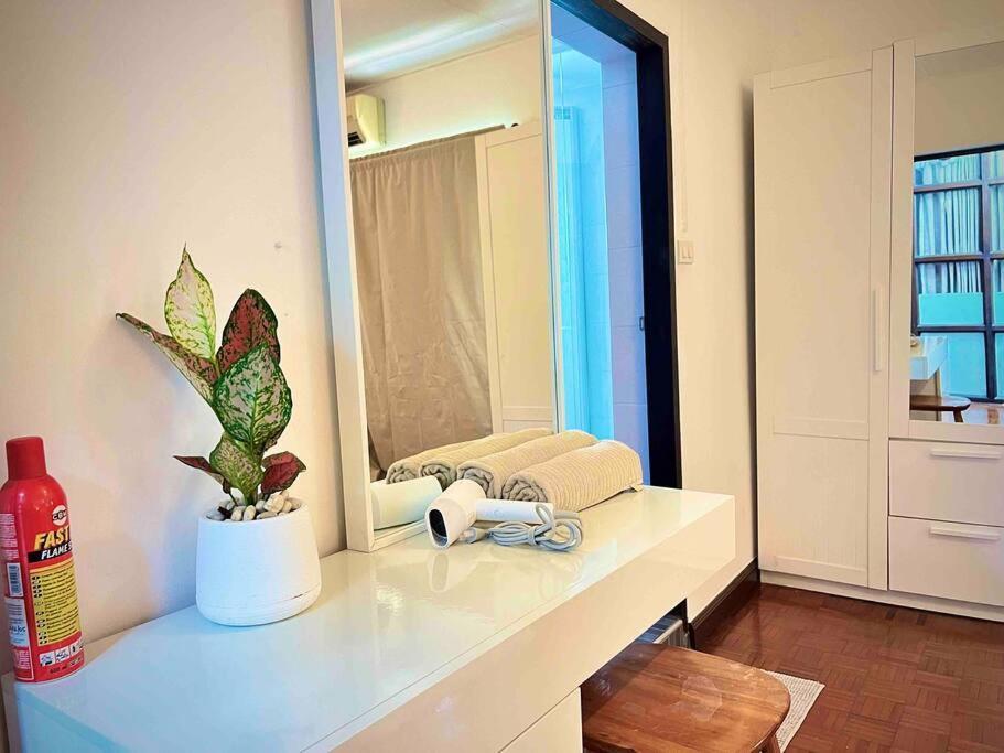 Villa House 5rooms,bts Nana Bangkok