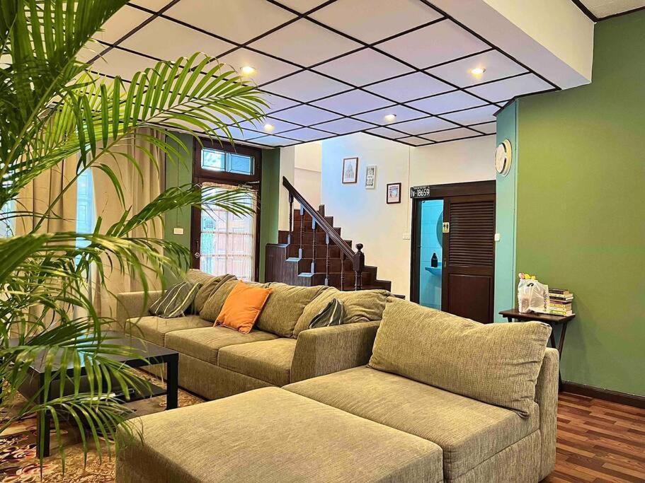 House 5rooms,bts Nana Villa Bangkok