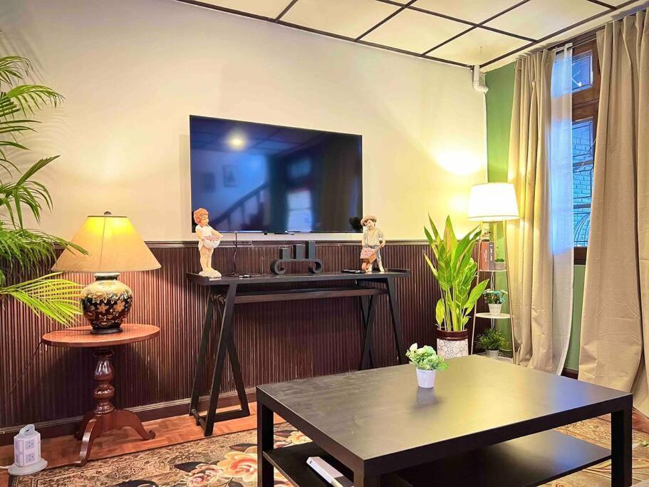 House 5rooms,bts Nana Villa *