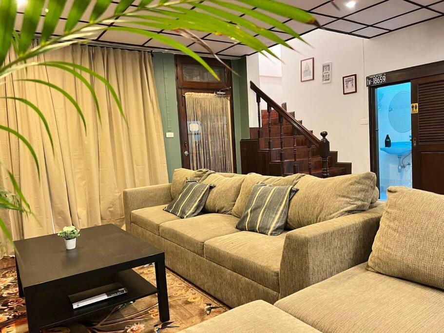 House 5rooms,bts Nana Villa
