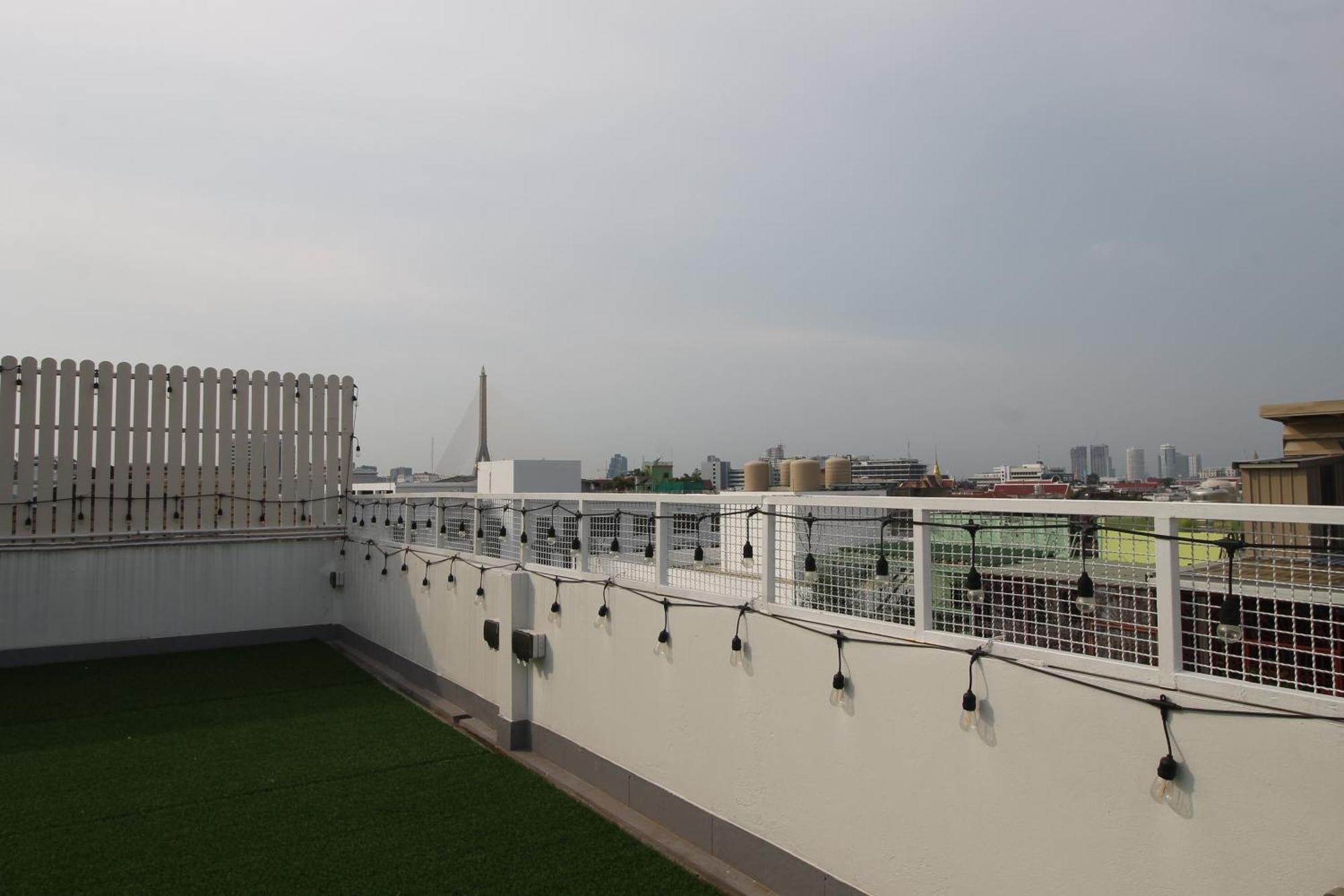 Hostel Baan Nampetch