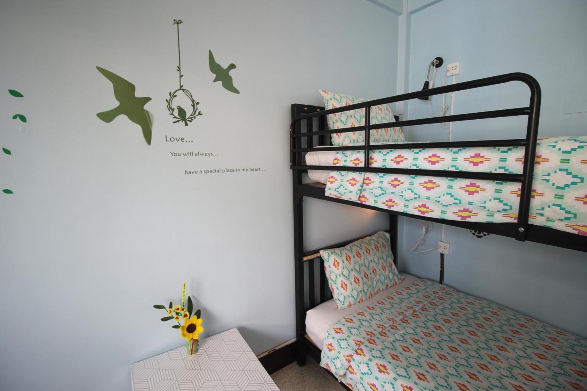 Baan Nampetch Hostel