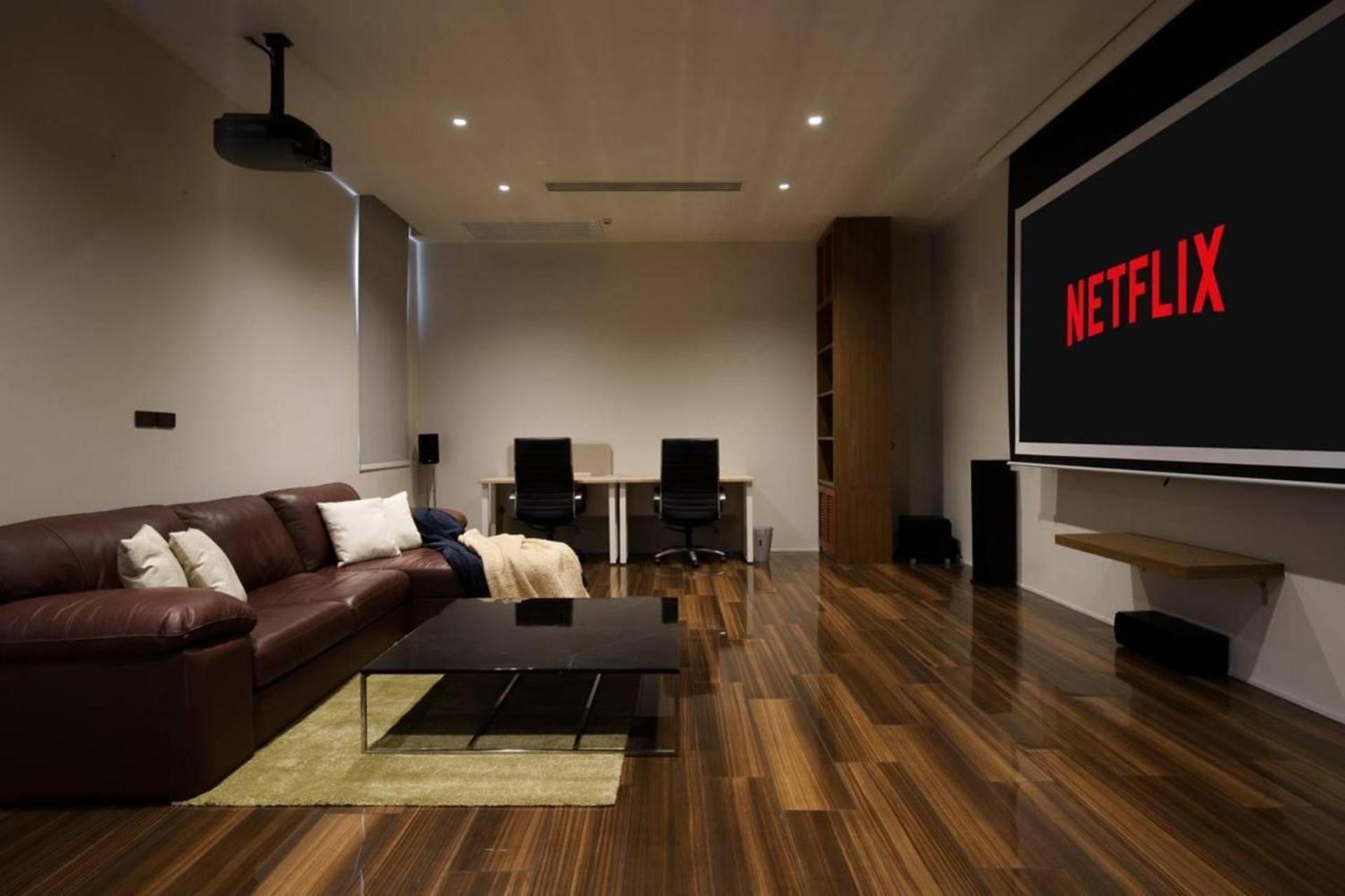 Ekkamai Luxury With Cinema * Bangkok
