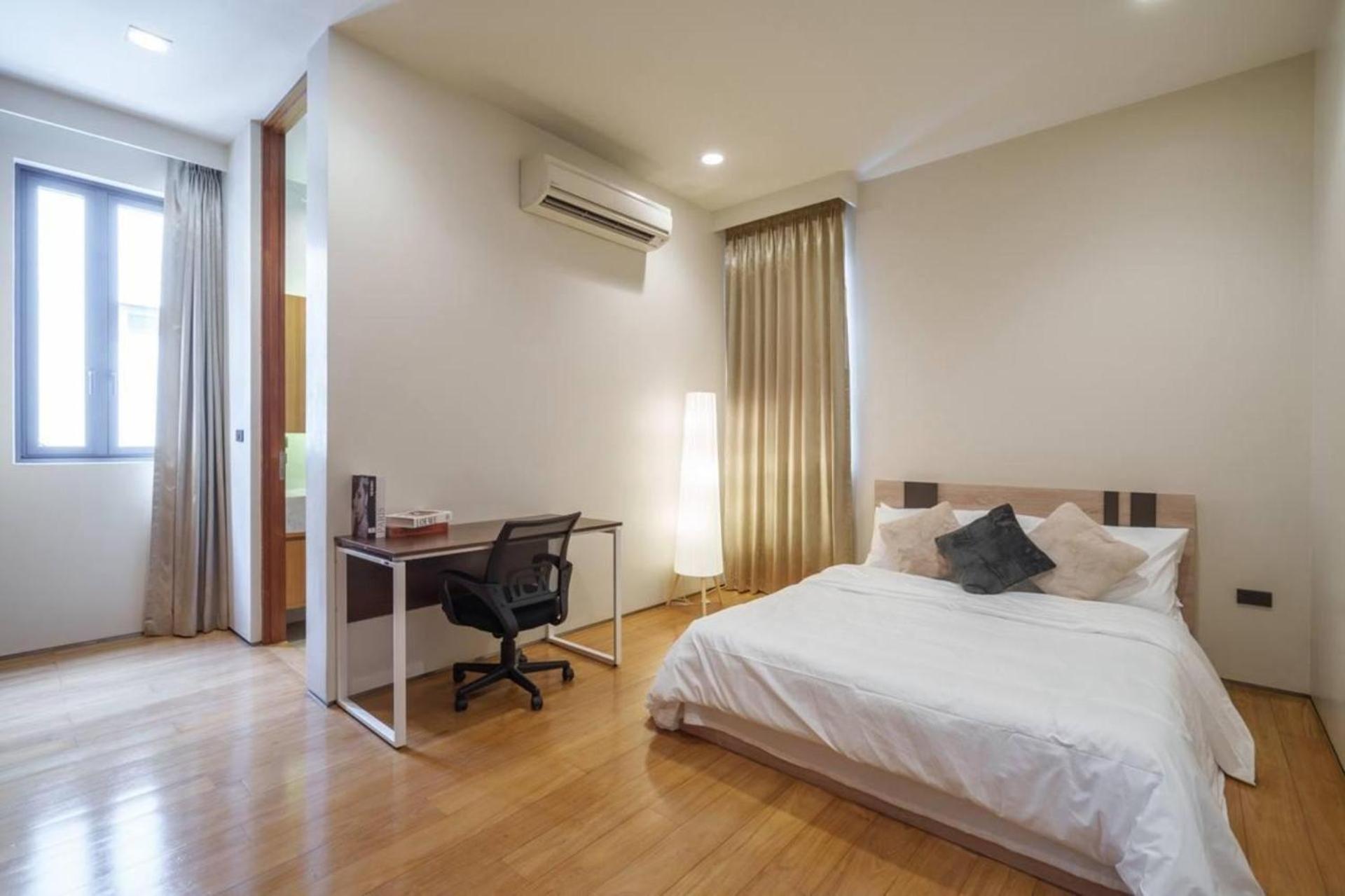 Villa Ekkamai Luxury With Cinema Bangkok