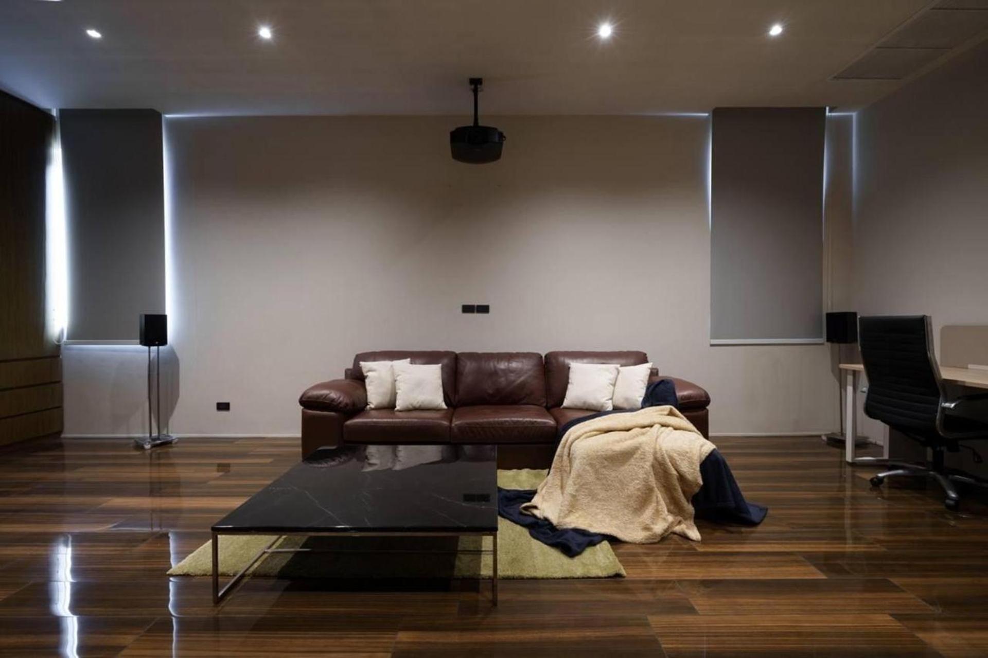 Ekkamai Luxury With Cinema Villa