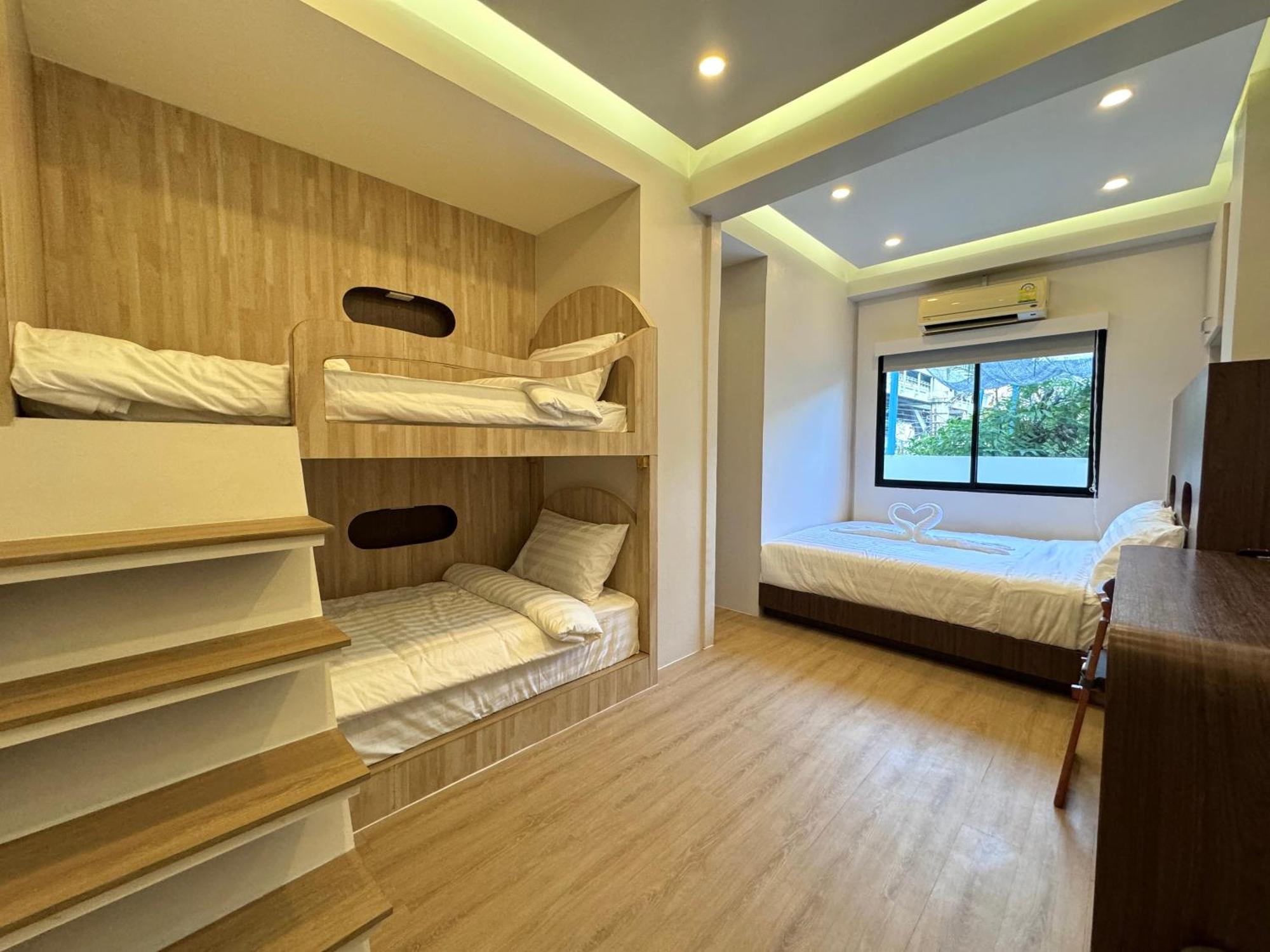 Avalan Phayathai Airport Link 4* Bangkok