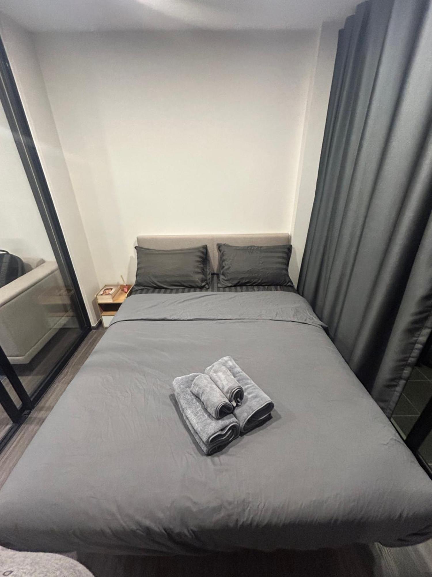Sathorn Charoen Nakhon Apartment *