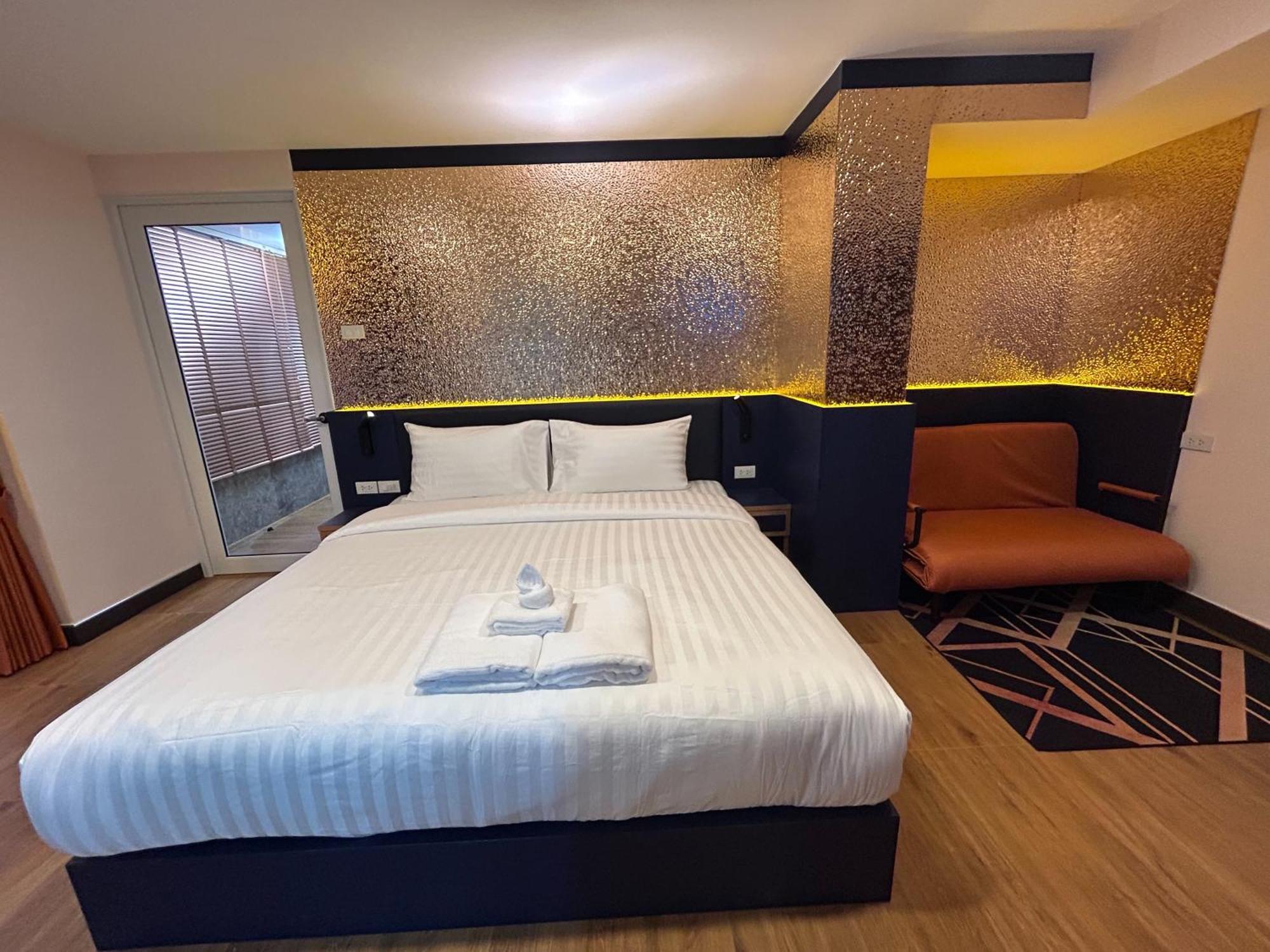 Emiri - Nana 4* Bangkok