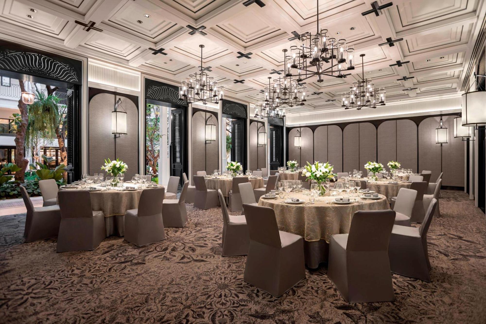 Hotel Marriott The Surawongse 5*
