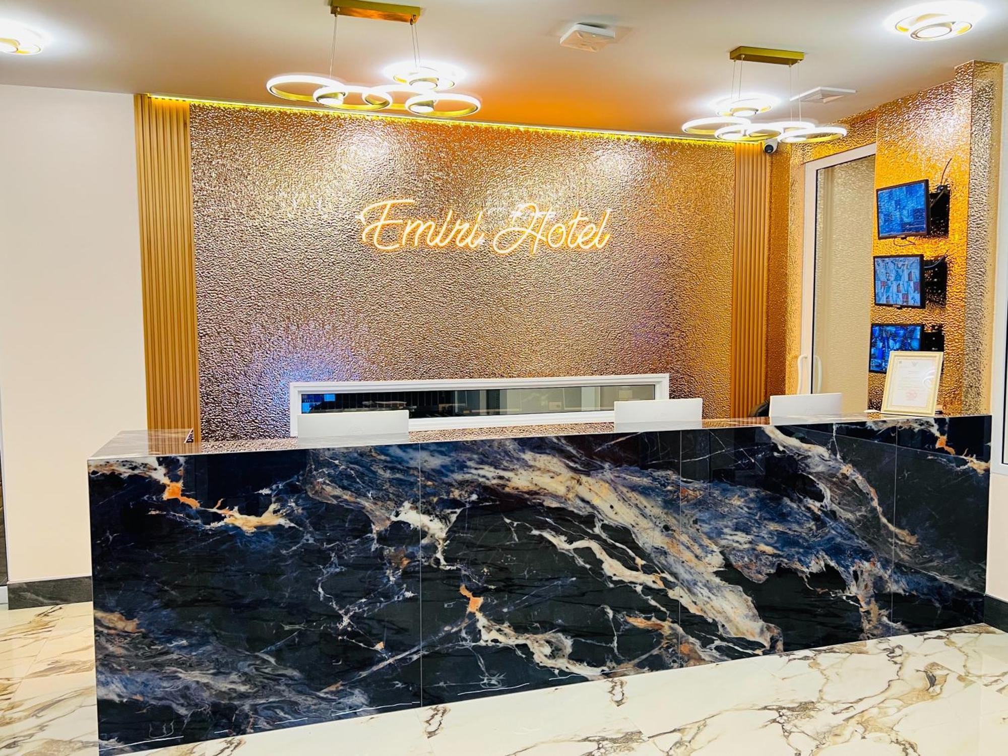 Hotel Emiri - Nana 4*