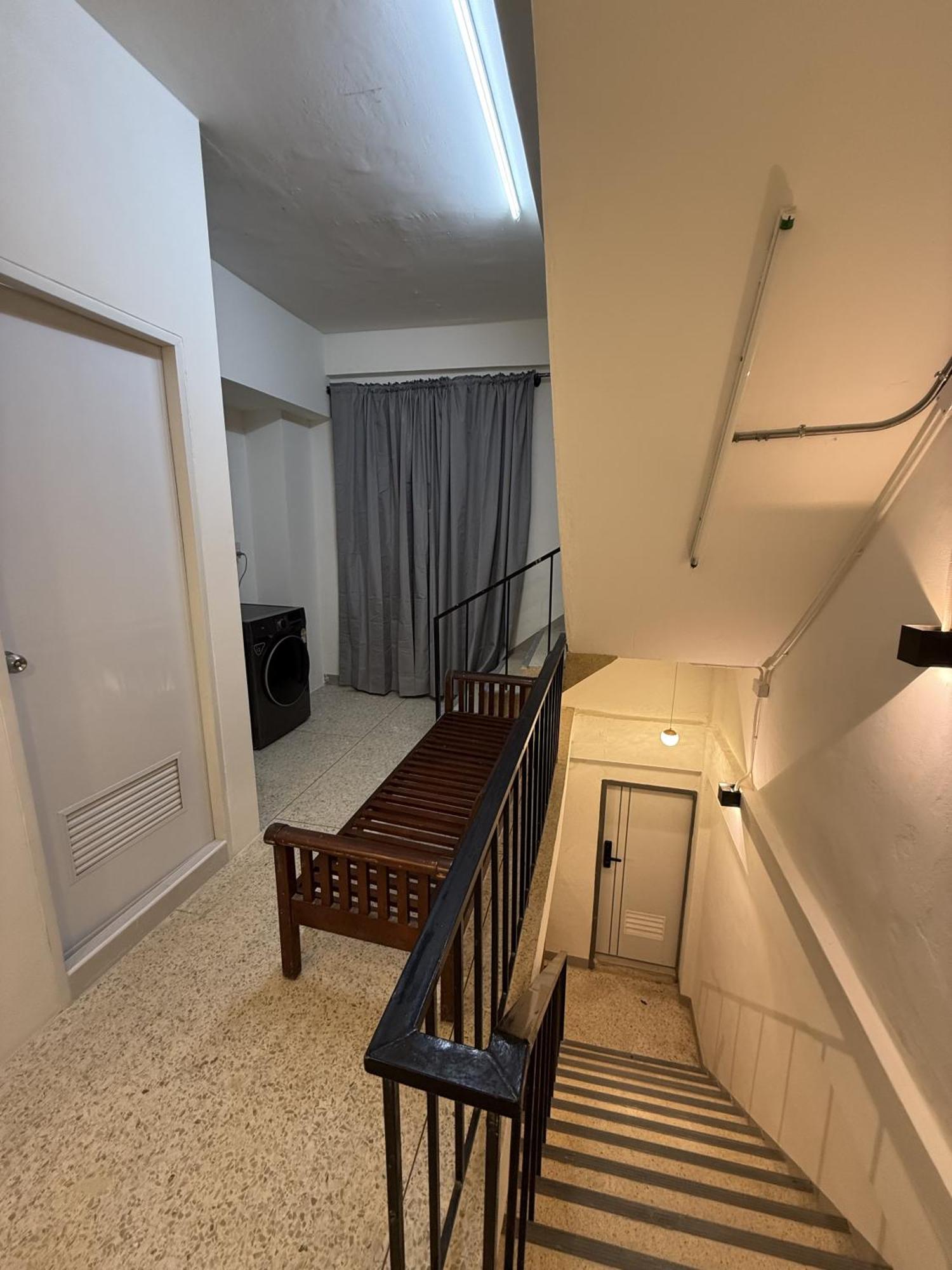 Hostel Twenty Two Place - Sukhumvit 22 Bangkok