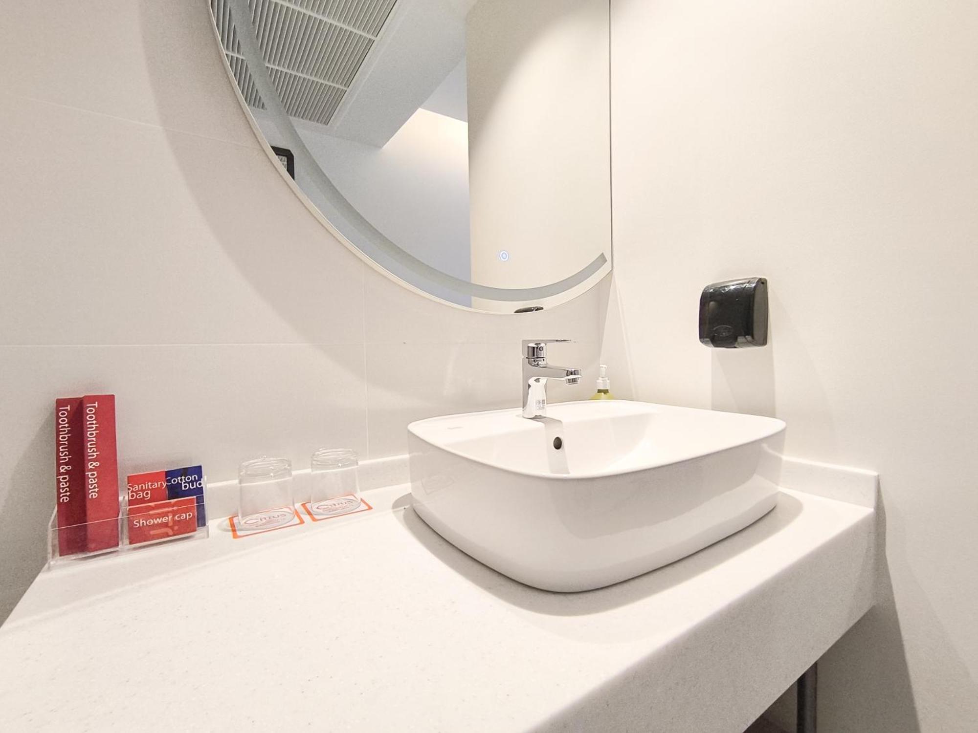 Citichic Sukhumvit 13 By Compass Hospitality - Newly Renovated Hotel 3*