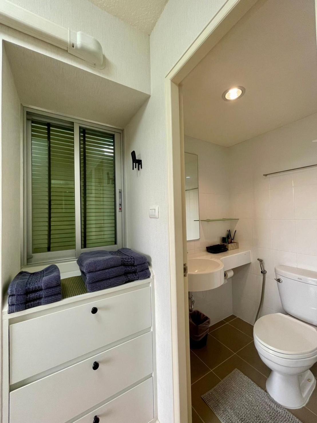Annahome122@latkrabang Apartment Bangkok