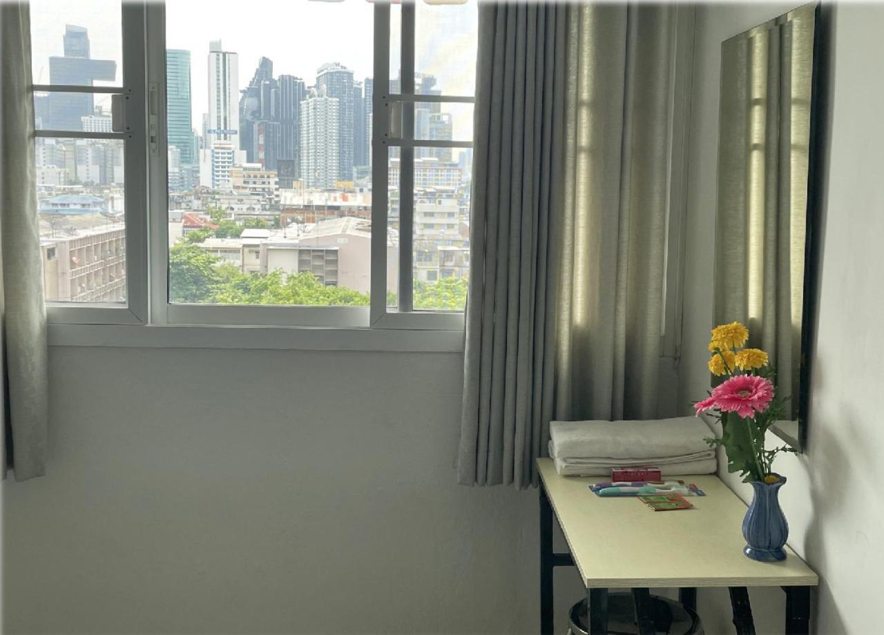 Apartment A4 Dindaeng