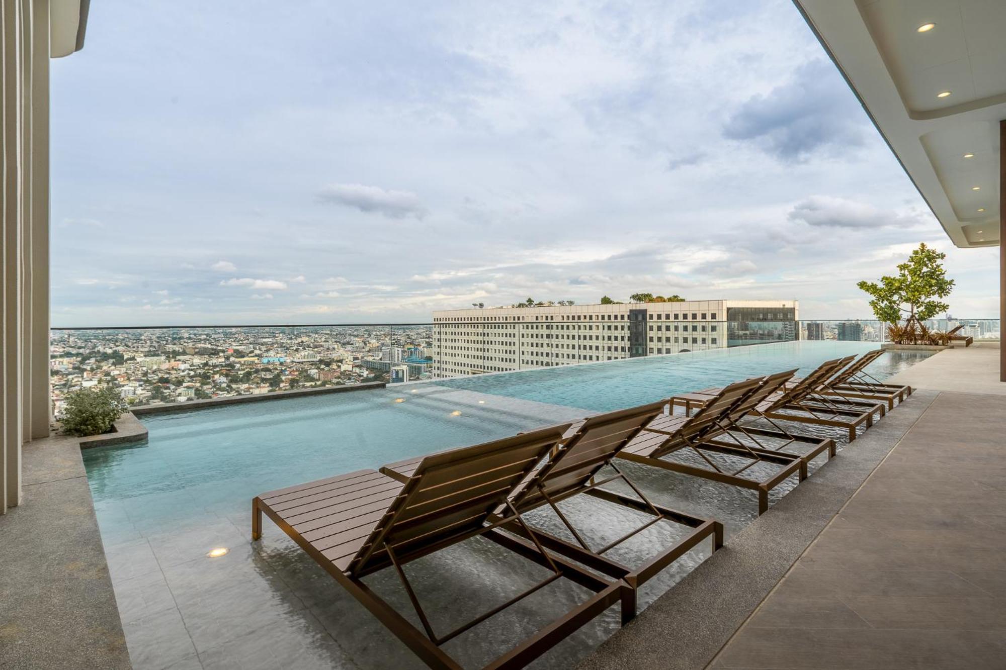 Hotel The Quarter Ratchayothin By Uhg 4*