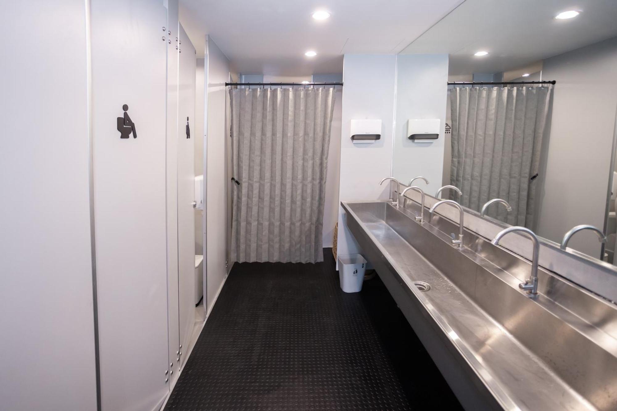 Dmk Place Capsulehotel Bangkok
