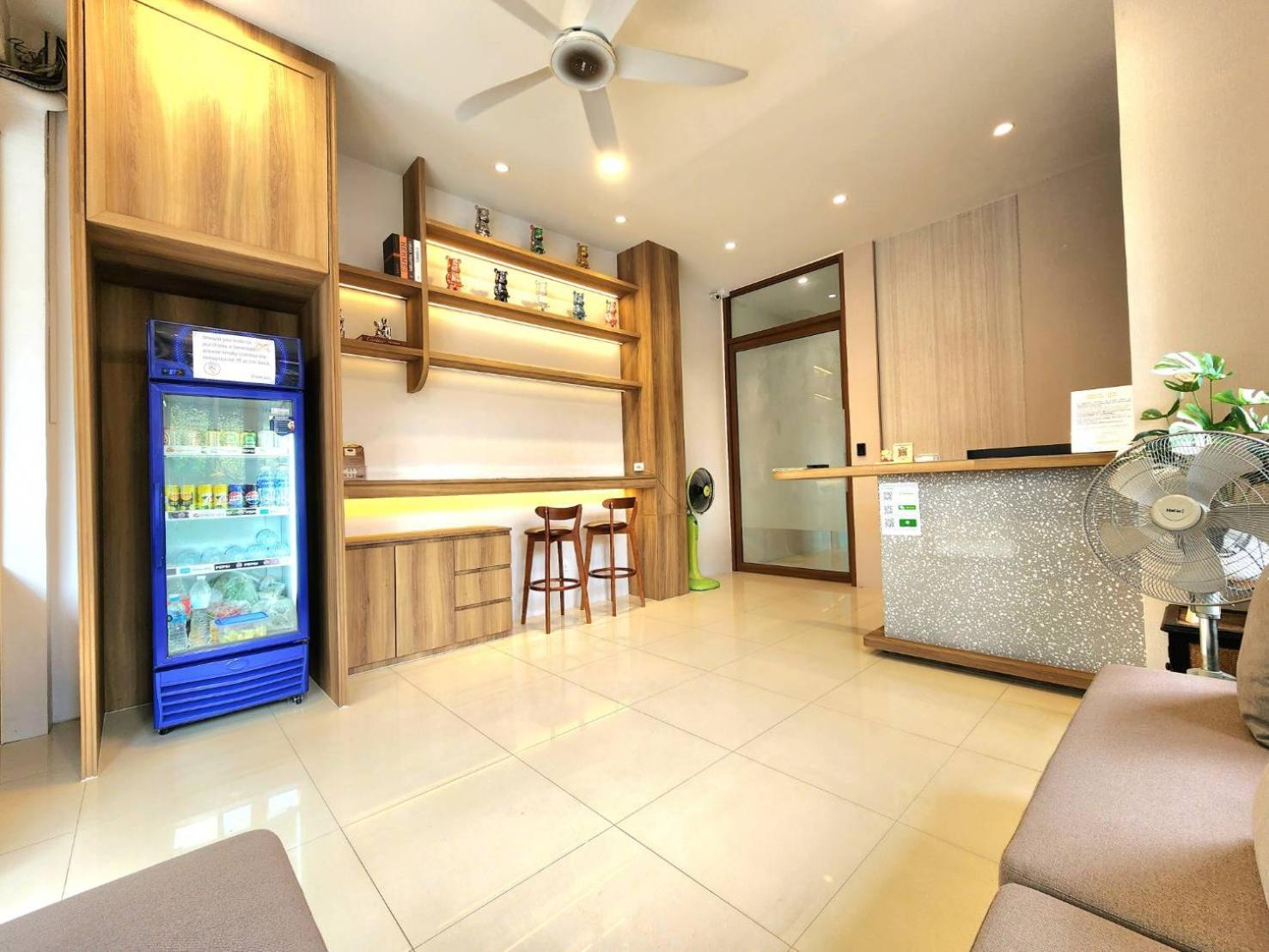 The Fifth 2* Bangkok