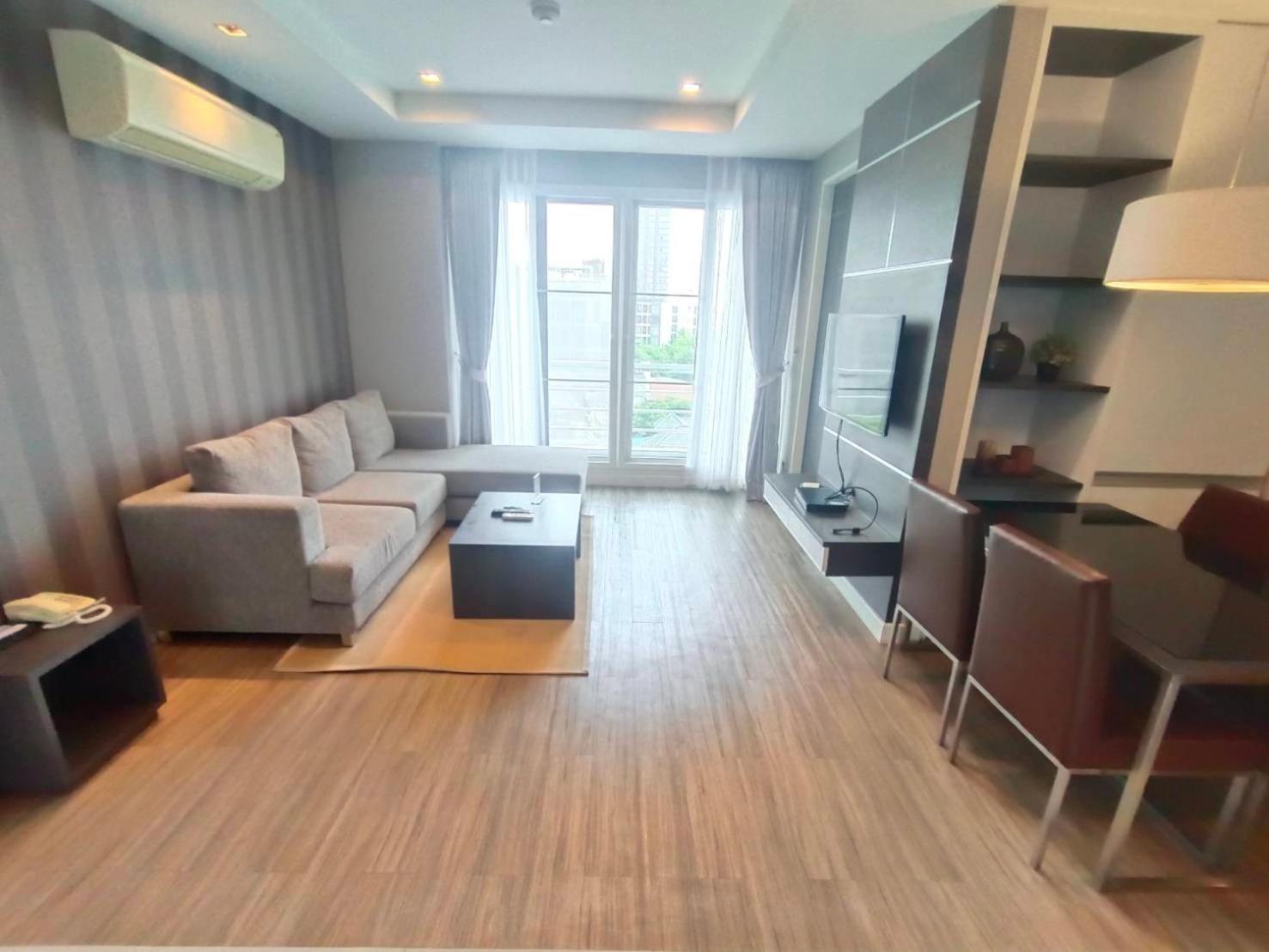 J Thonglor 8 Apartment *
