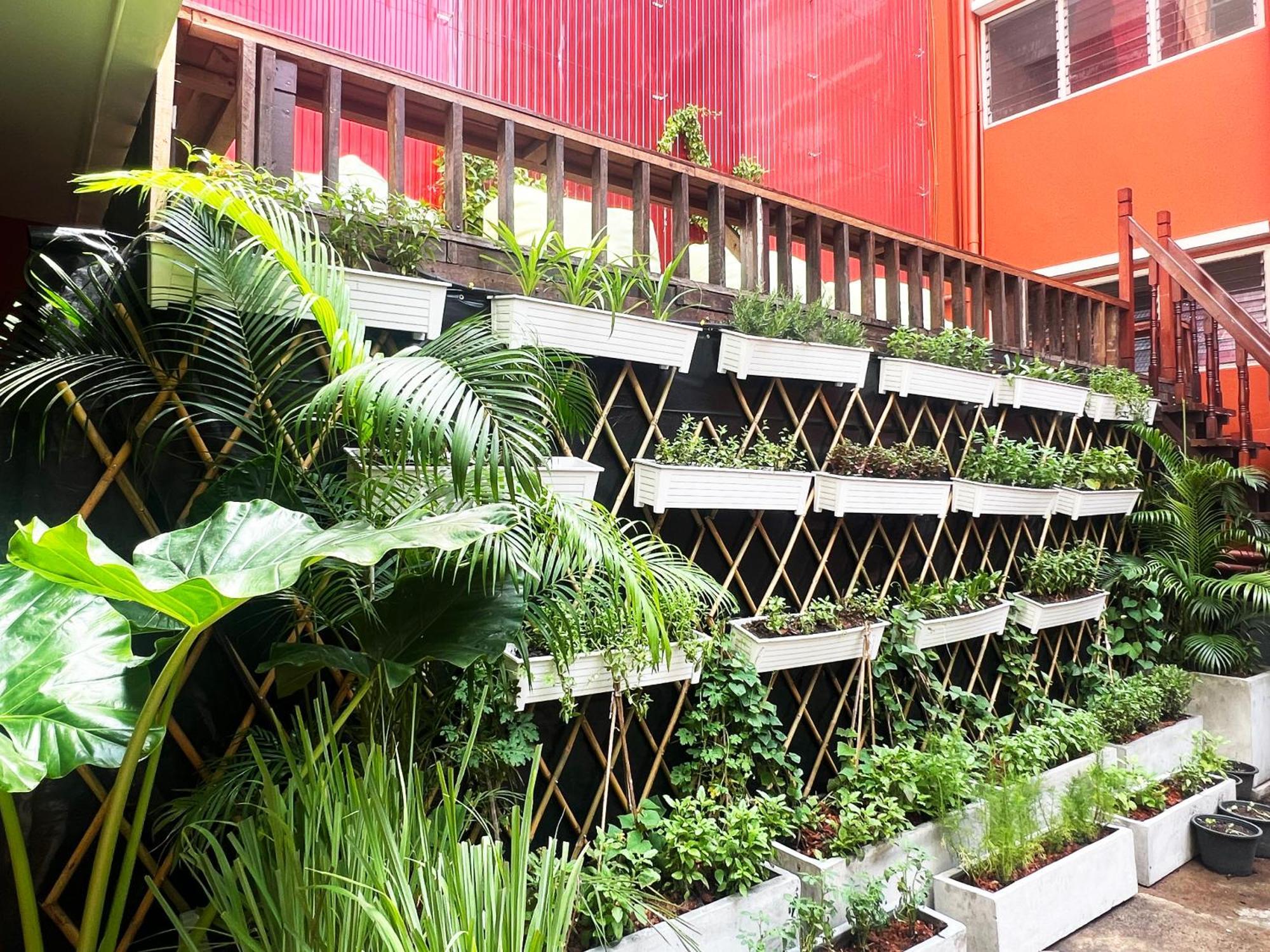Vonden Garden By Merry V Guest house *