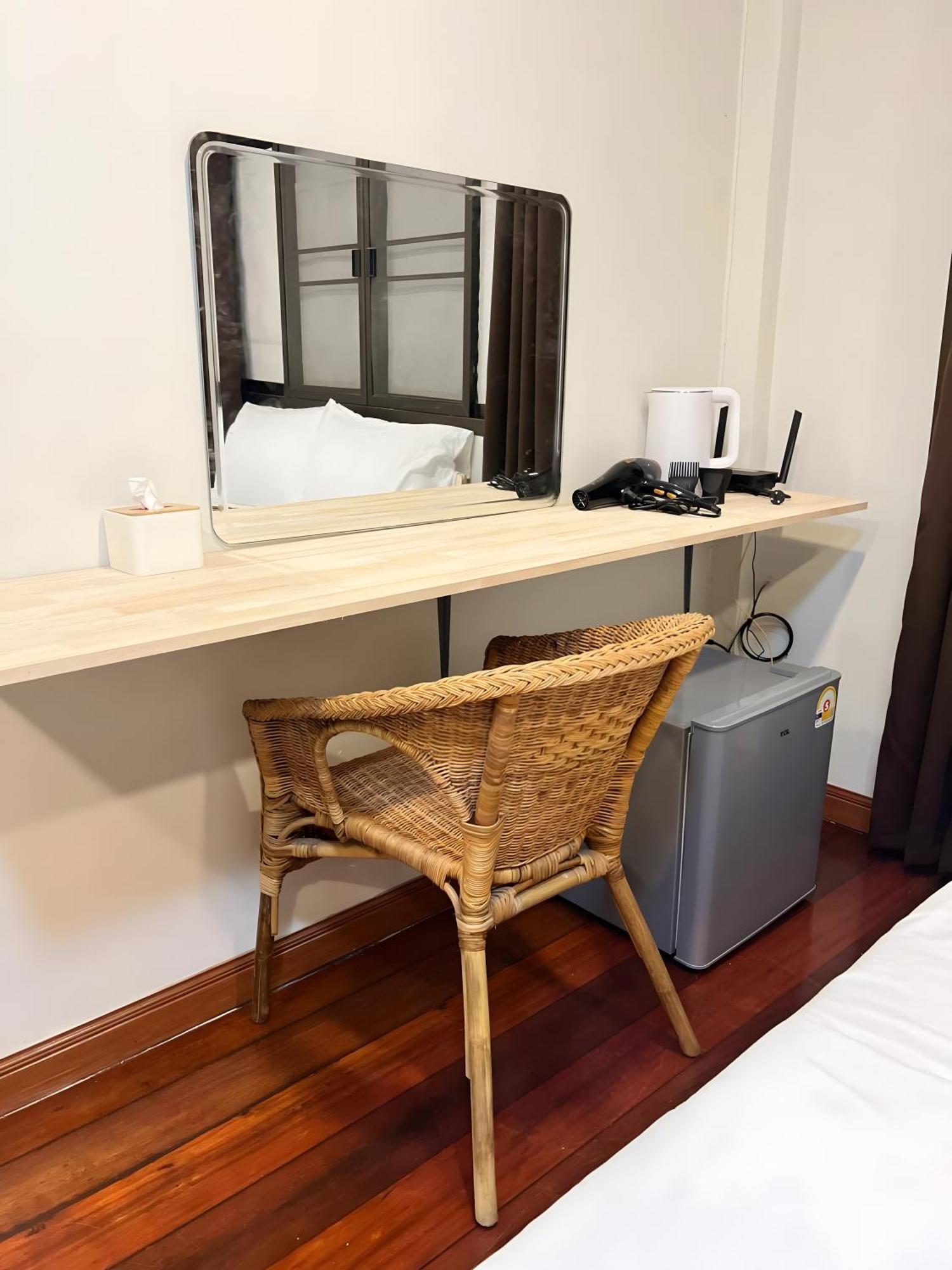 Apartment The Hidden Giant Swing Bangkok