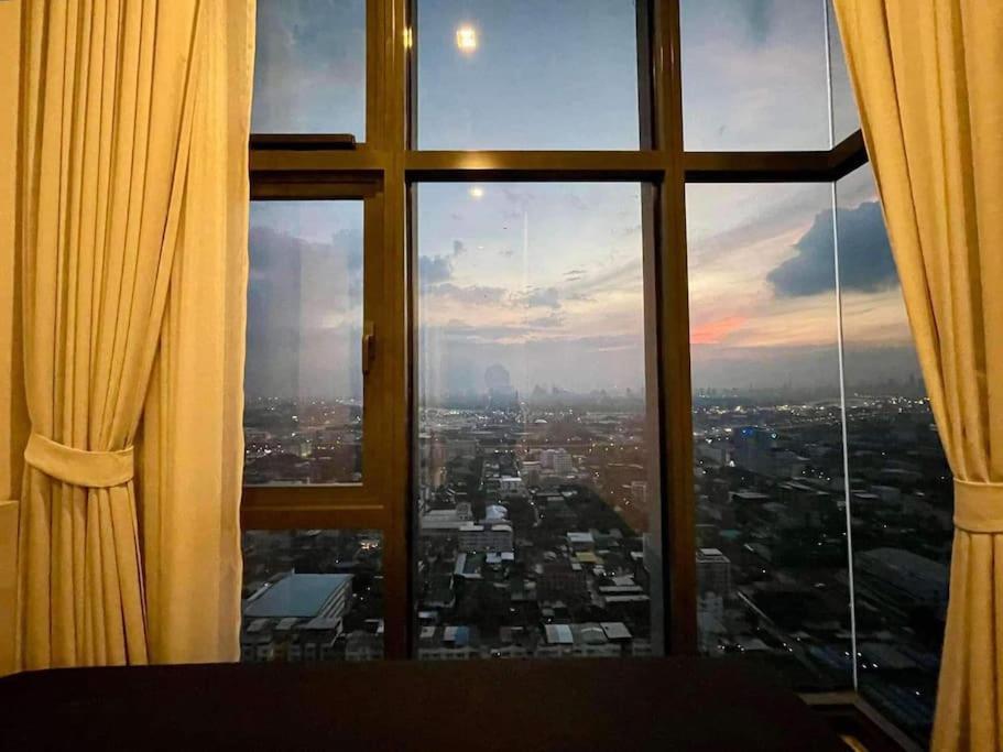 Luxury 29 Floor Pool Sky View King Bed Coworking Bts Apartment