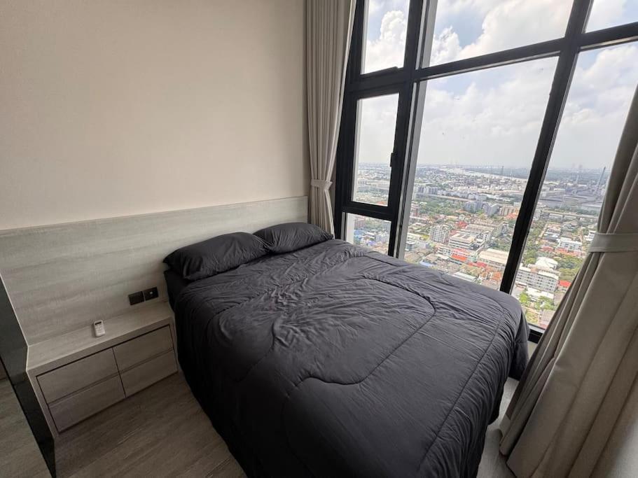 Luxury 29 Floor Pool Sky View King Bed Coworking Bts * Bangkok