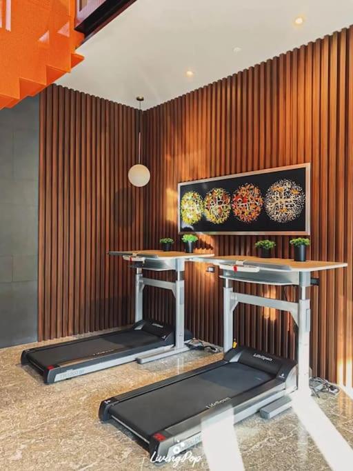 Luxury 29 Floor Pool Sky View King Bed Coworking Bts *