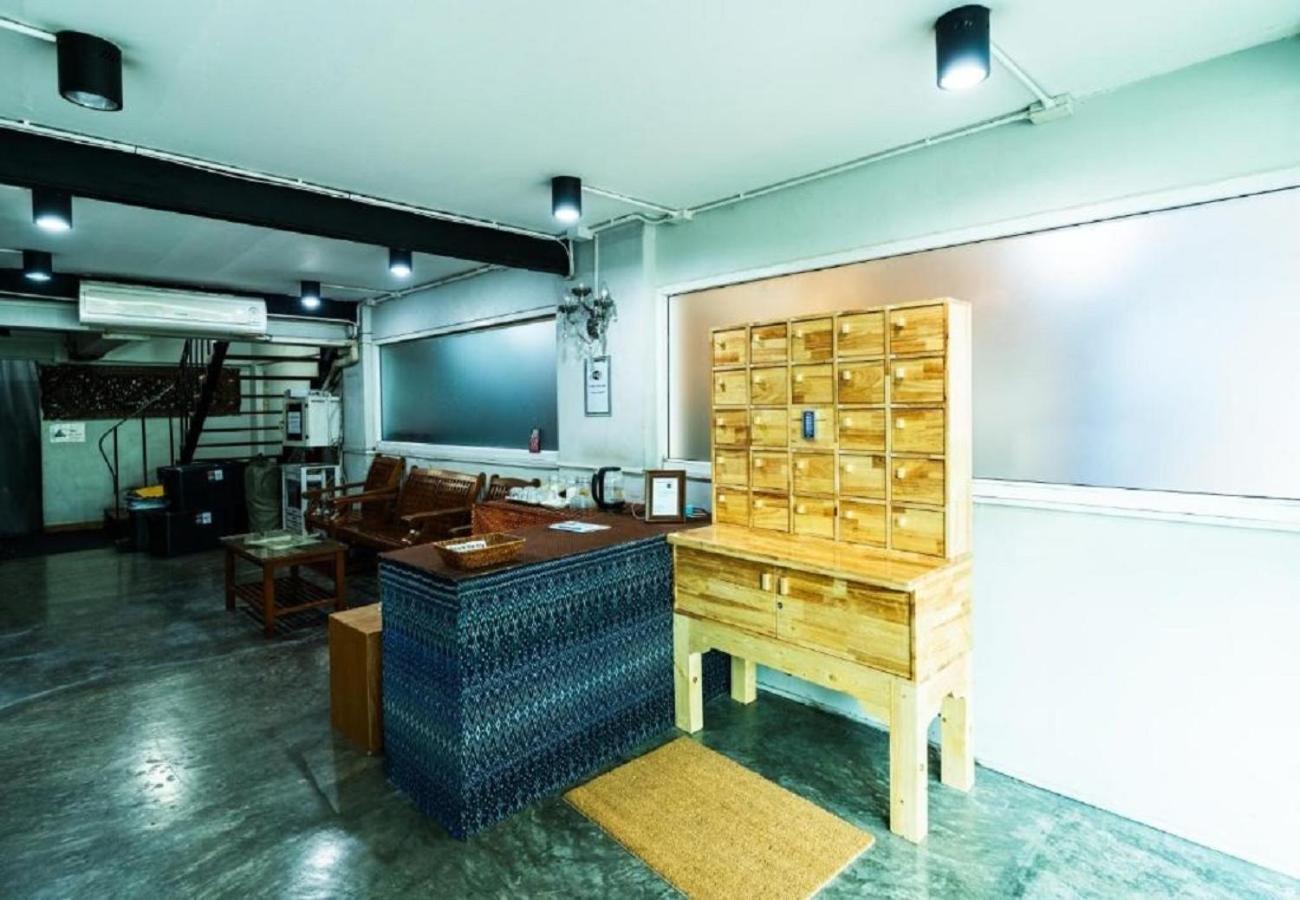 Go Khaosan Road V โกอินน์ ถนนข้าวสาร Apartment *
