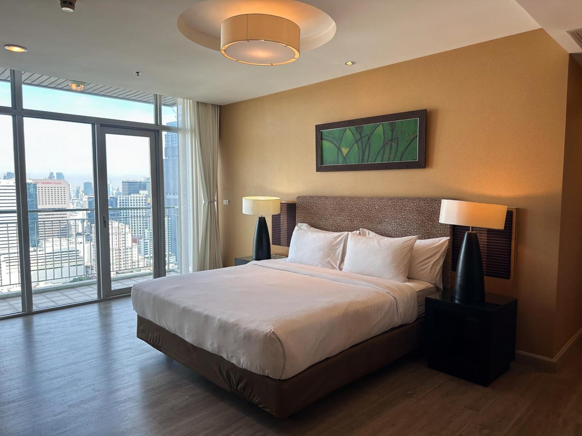Urbana Sathorn Hotel,