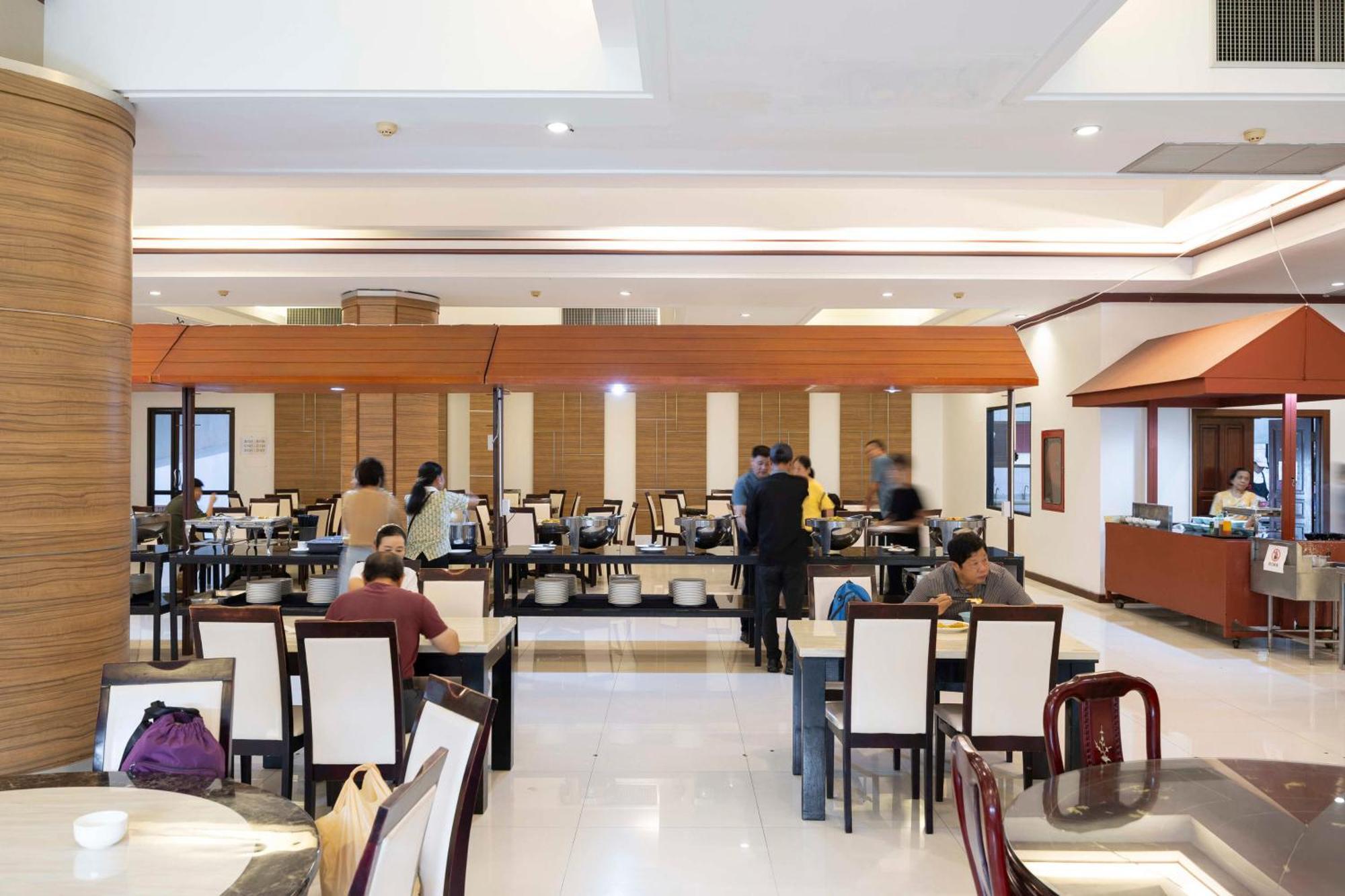 The President At Chokchai 4 Hotel Bangkok