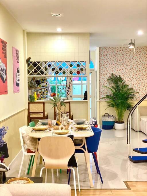 Entire House 6 People 3beds 2baths Near Bts Asoke Terminal21 * Bangkok