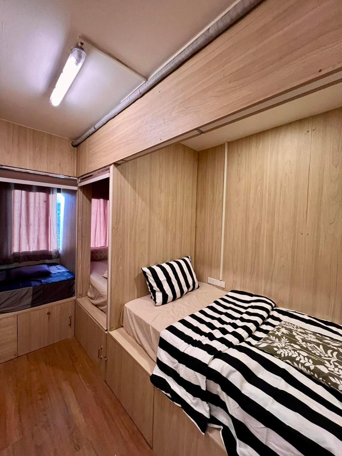 Comfy Crib 2 Bangkok