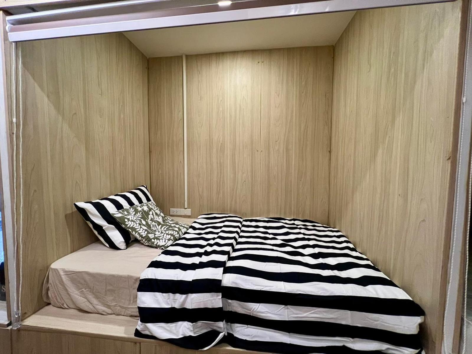 Comfy Crib 2 * Bangkok
