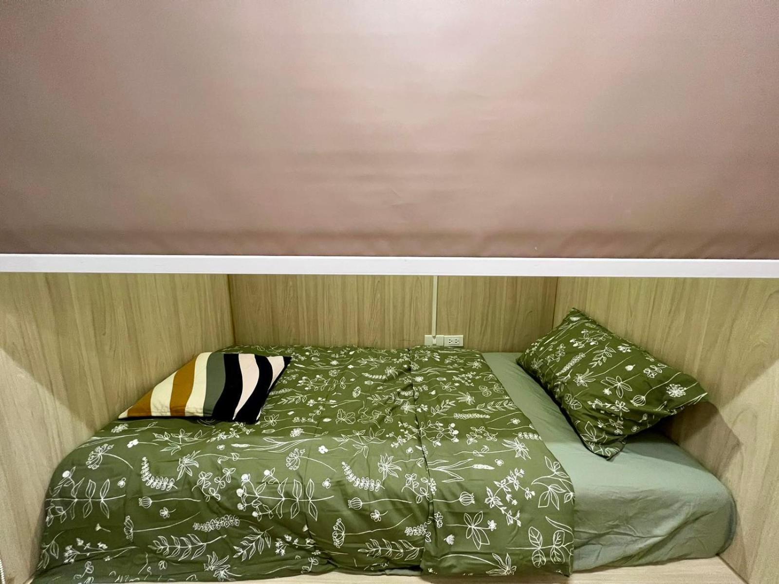 Hostel Comfy Crib 2 Bangkok