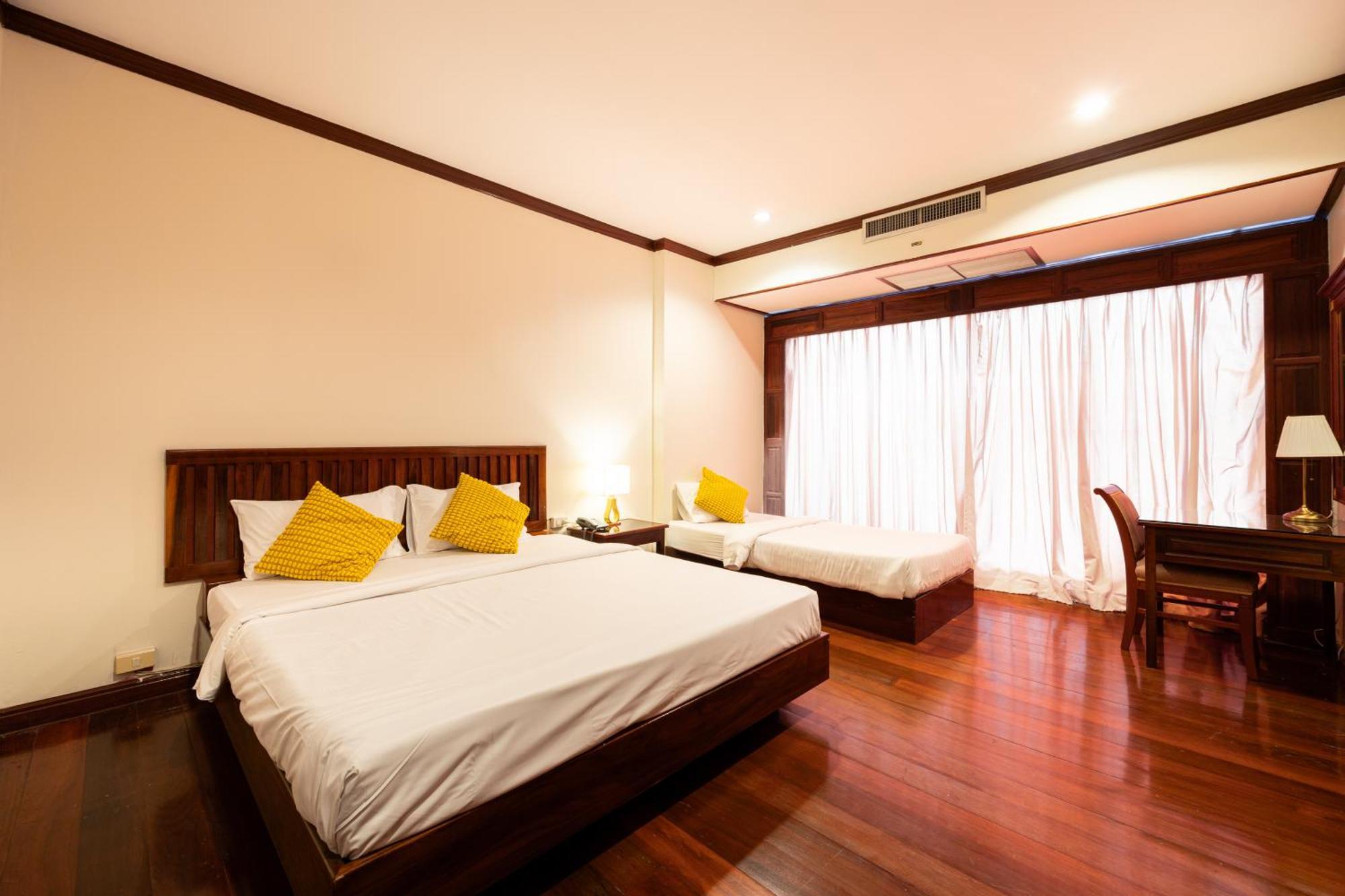 Hotel The President At Chokchai 4