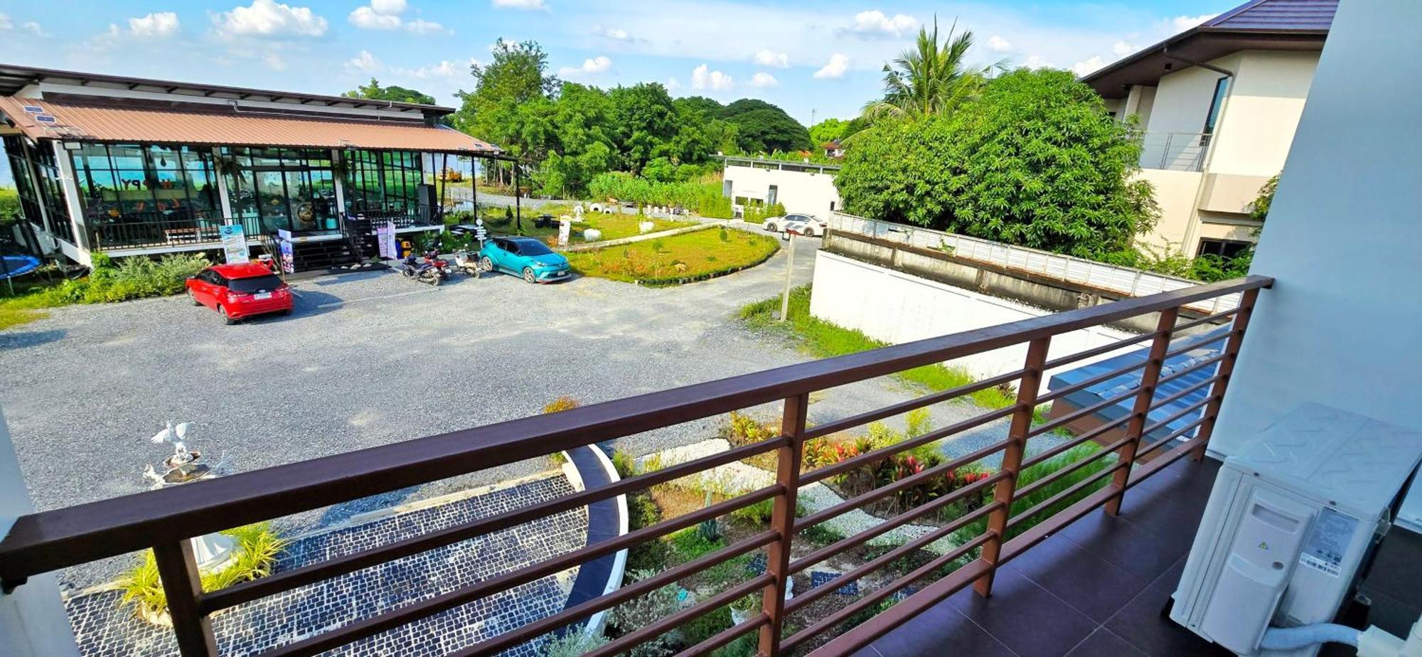 Homestay Tiny Island Bangkok