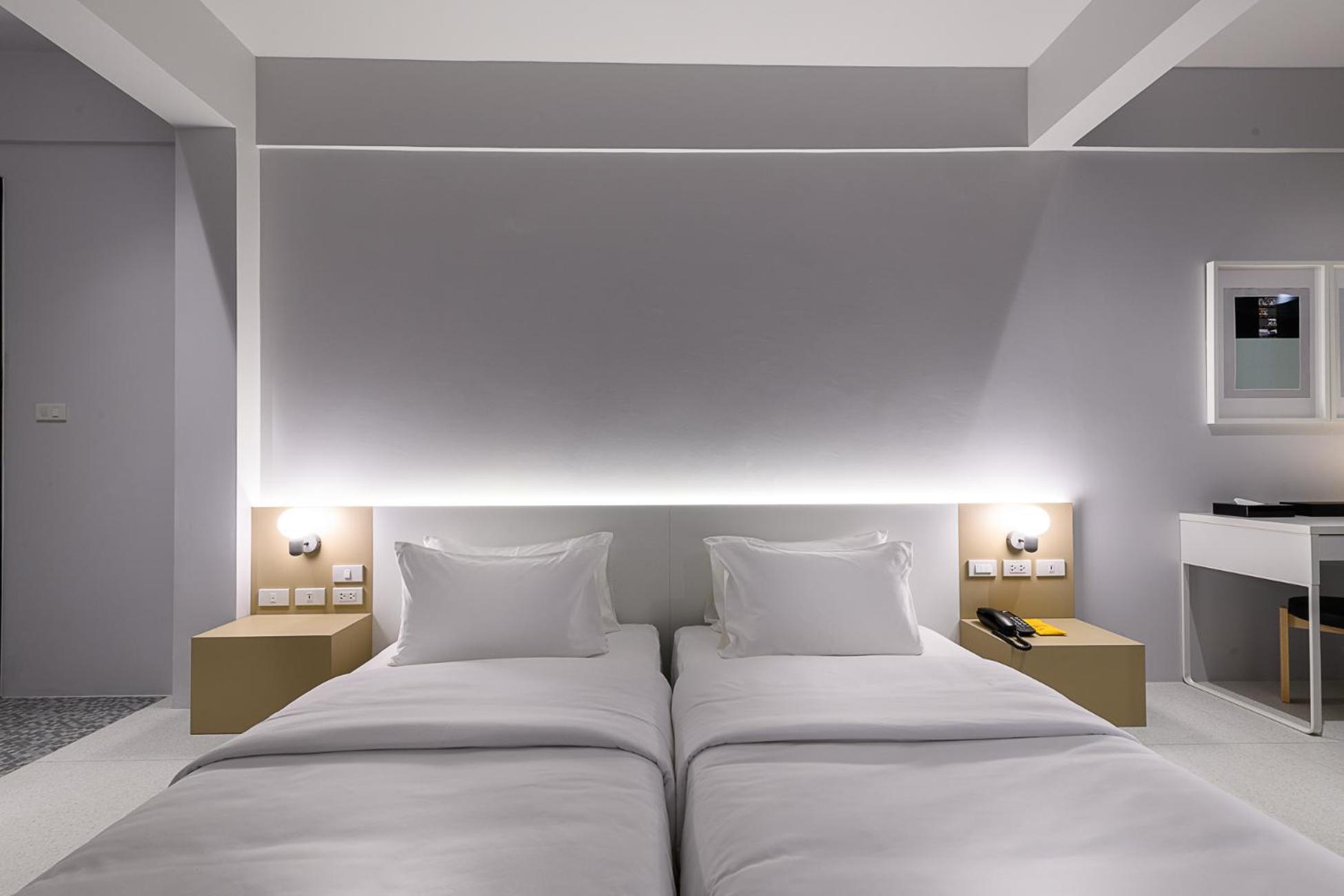 Mowa Hotel 4*