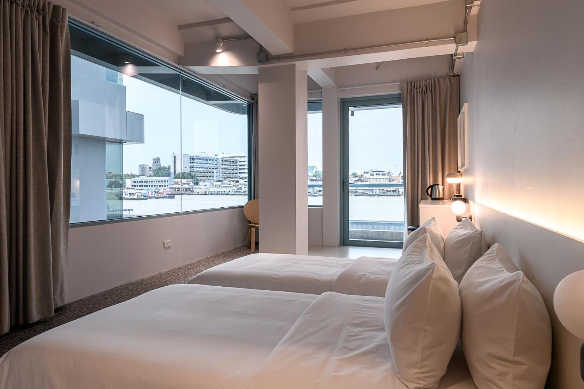 Mowa Hotel Bangkok