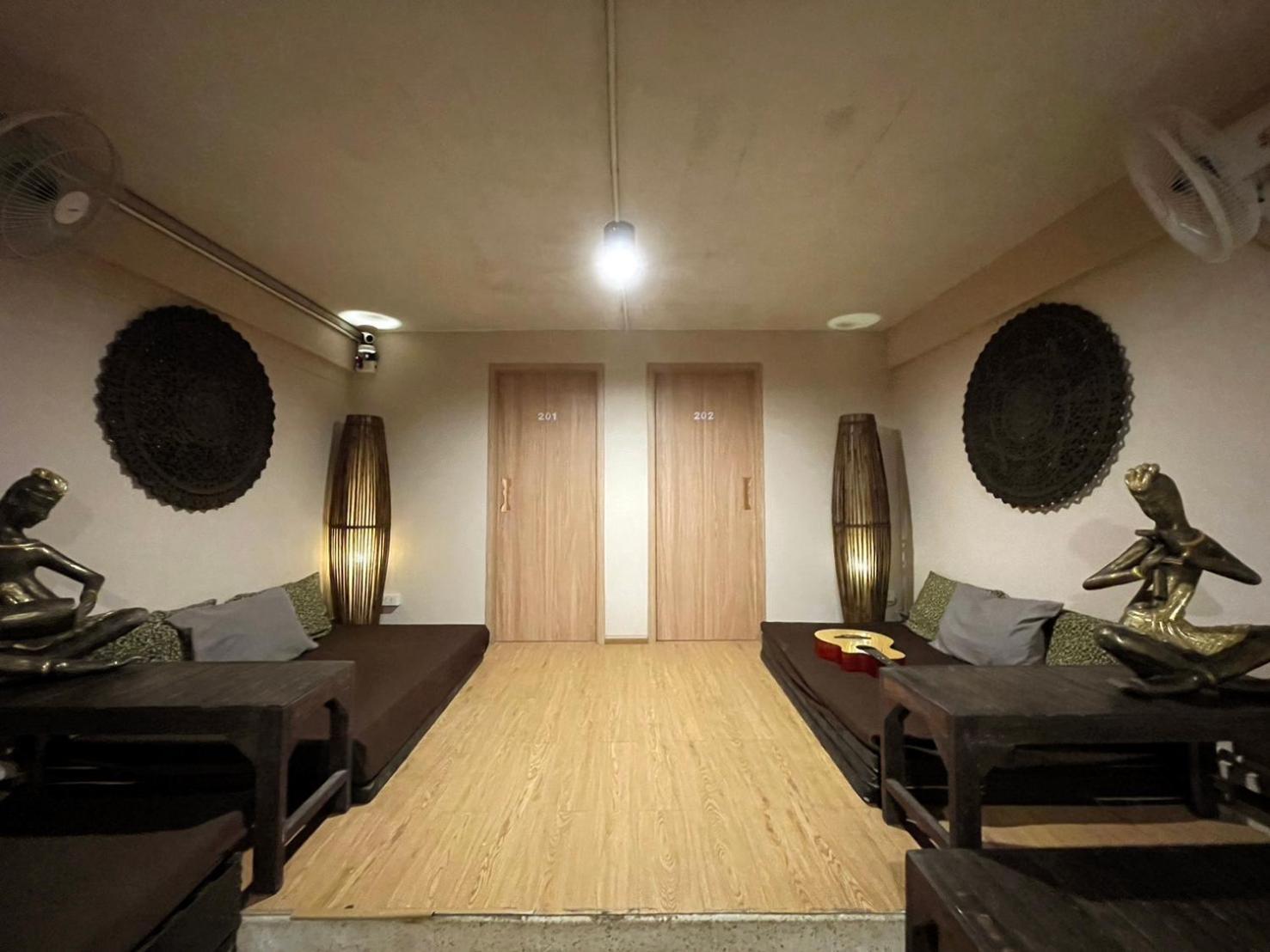 Mind Day Khaosan Hostel