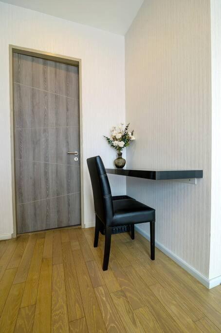 Cosy - Bts Phrom Phong Apartment Bangkok