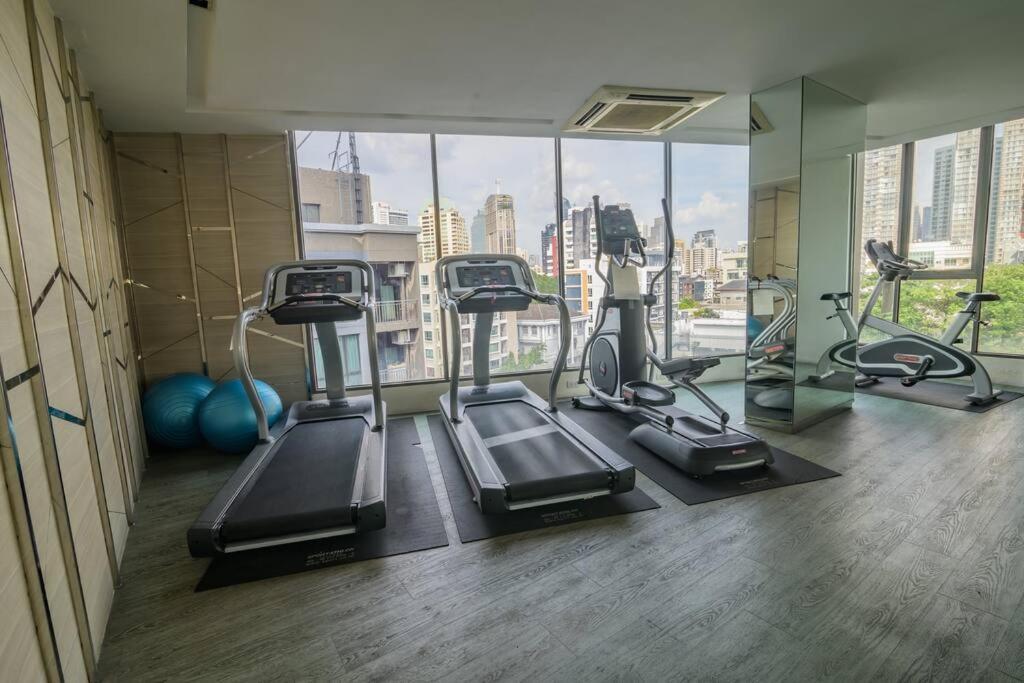 Cosy - Bts Phrom Phong Apartment Bangkok