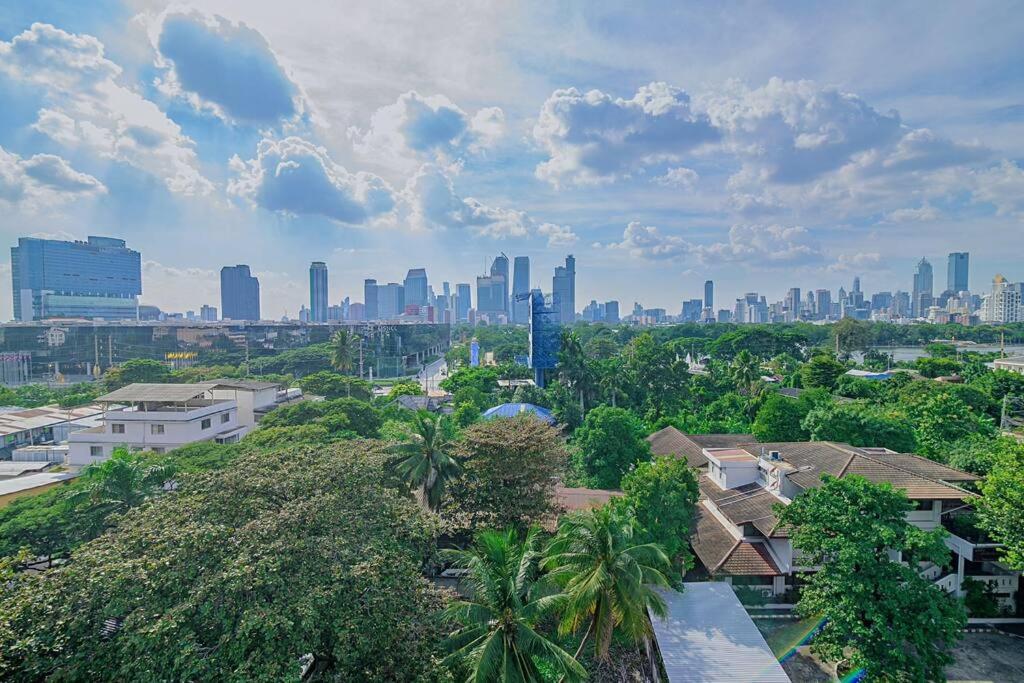 Cosy - Bts Phrom Phong Apartment Bangkok
